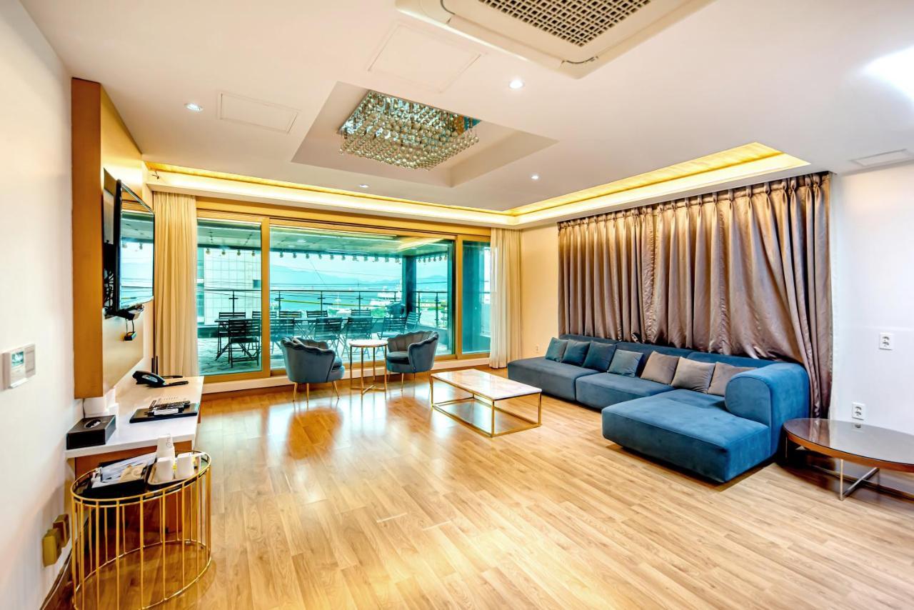 Hs Tourist Hotel Yeosu Luaran gambar