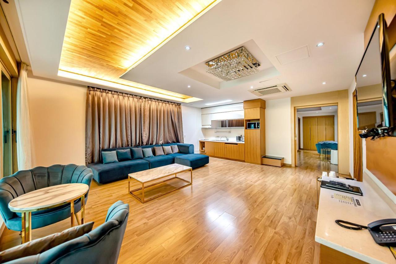 Hs Tourist Hotel Yeosu Luaran gambar
