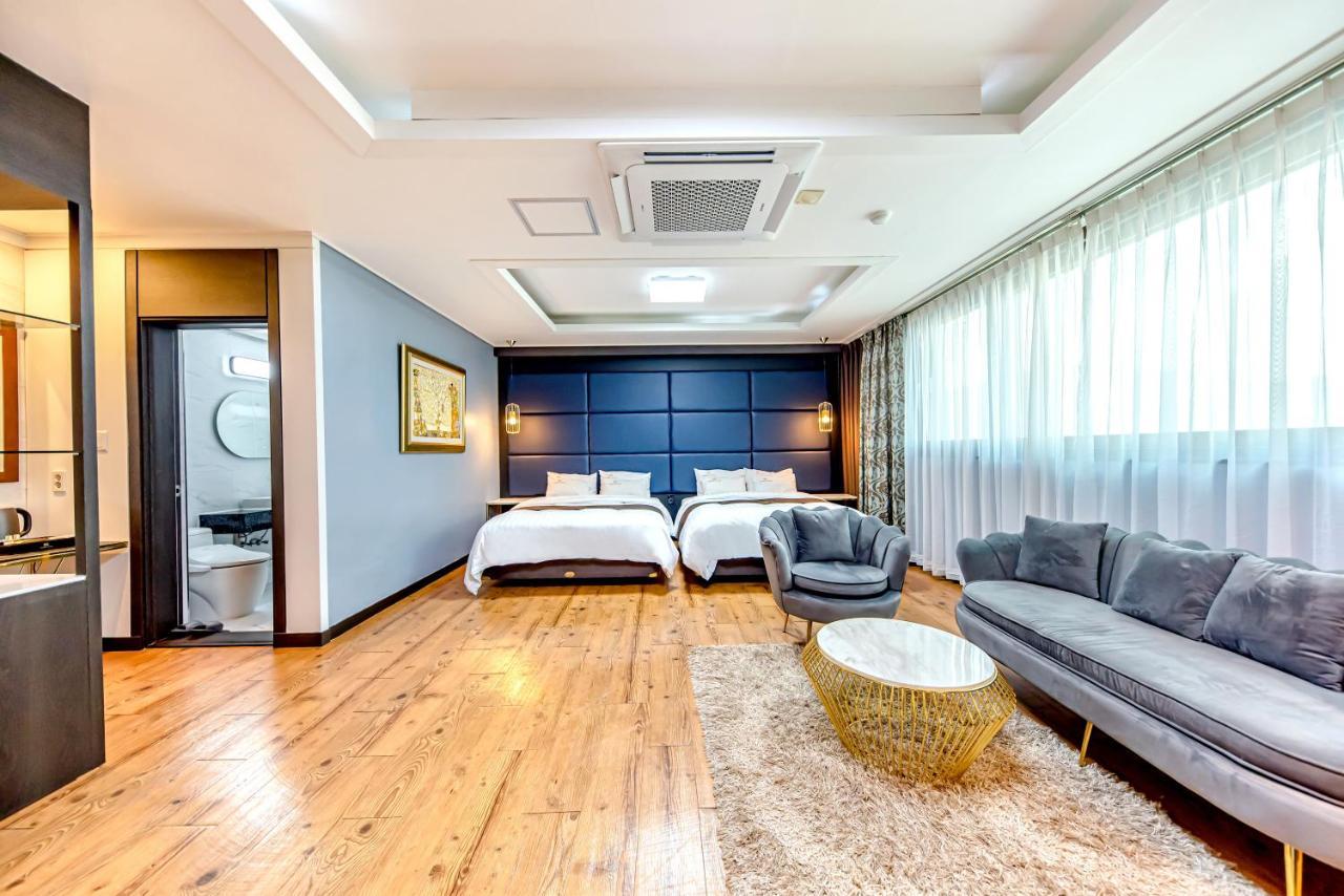 Hs Tourist Hotel Yeosu Luaran gambar