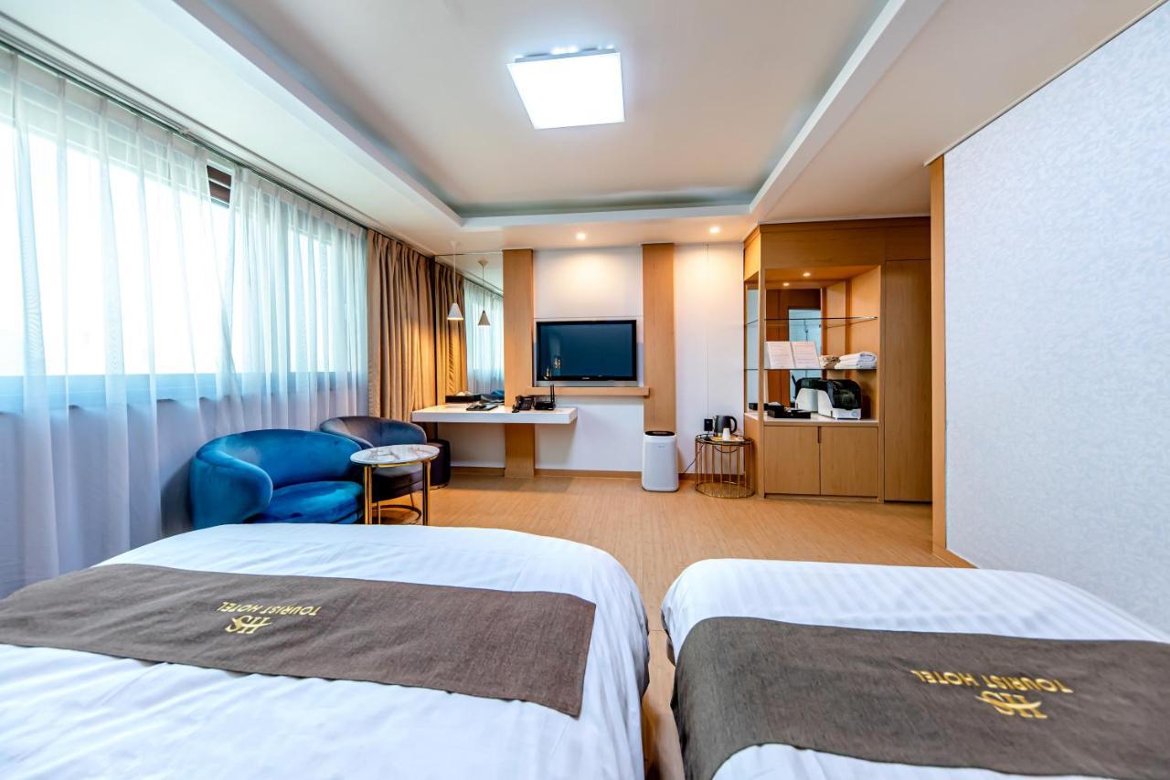 Hs Tourist Hotel Yeosu Luaran gambar